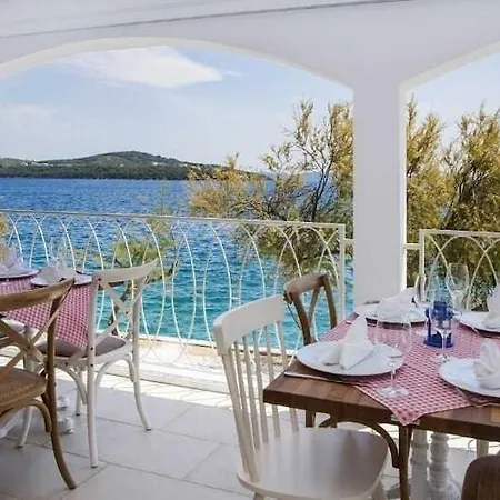 Luxury Mobile Homes Belvedere